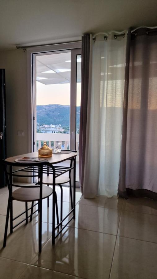 S N G/ Best View Apartment Kíssamos Eksteriør billede